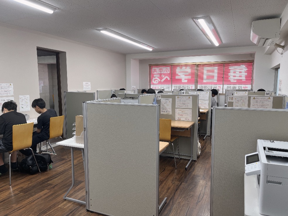 定期テスト対策勉強会の様子